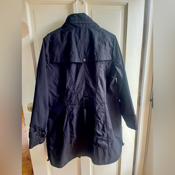 Cole Haan Packable Rain Jacket - Picture 2 of 4